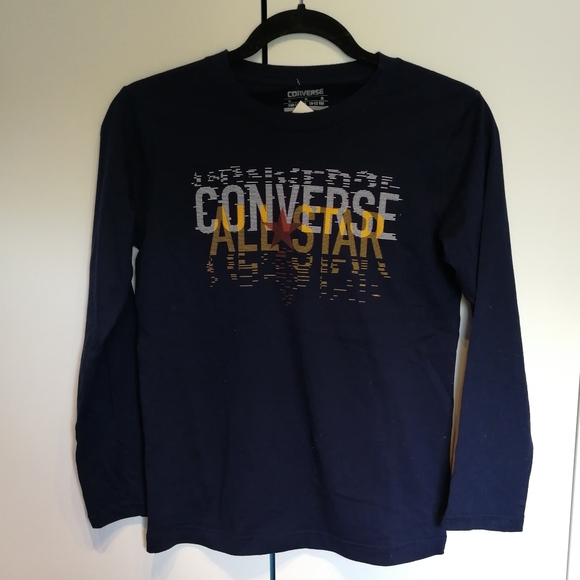 CONVERSE Boys Long Sleeve Logo Graphic T Shirt 100% Cotton Medium NWT - Picture 2 of 7
